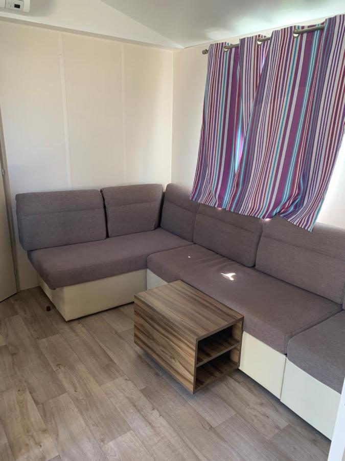 Mobilhome 5 Vo32 * Vias