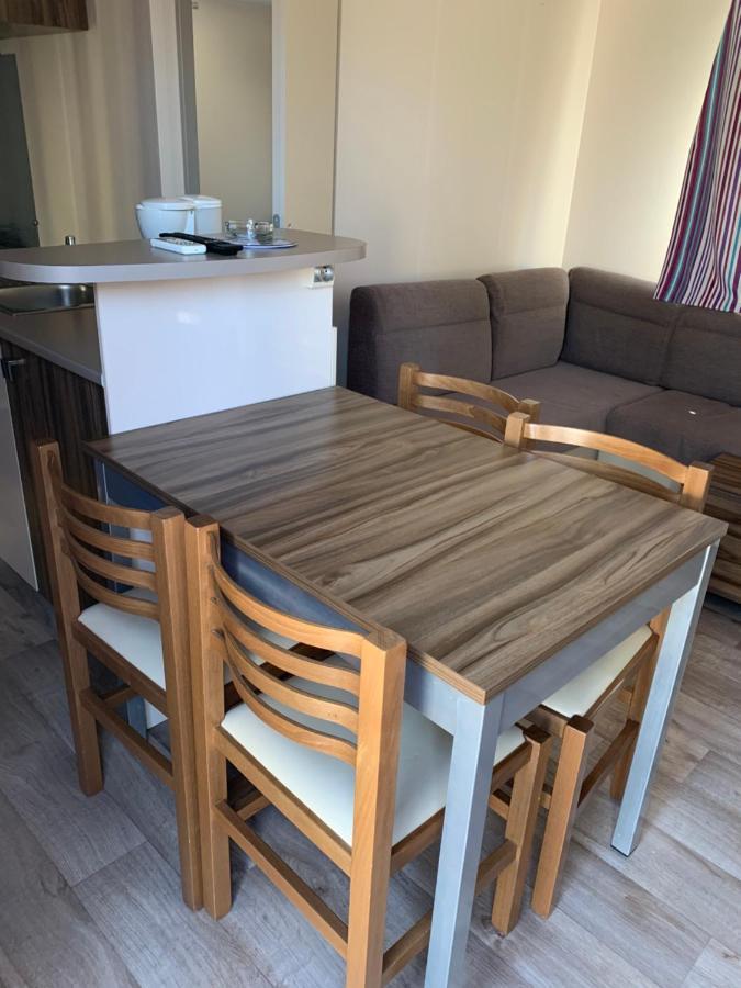 Campsite Mobilhome 5 Vo32 *